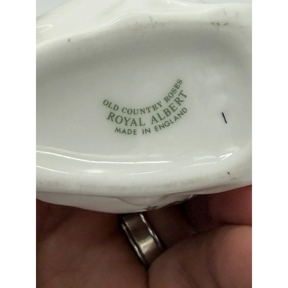Royal Albert Old Country Roses Porcelain English Swan Trinket Dish Figurine 2.5
